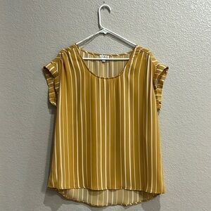 Wonderly Short Sleeve Airflow U-Neck Woven Top
Yellow Striped Size Large